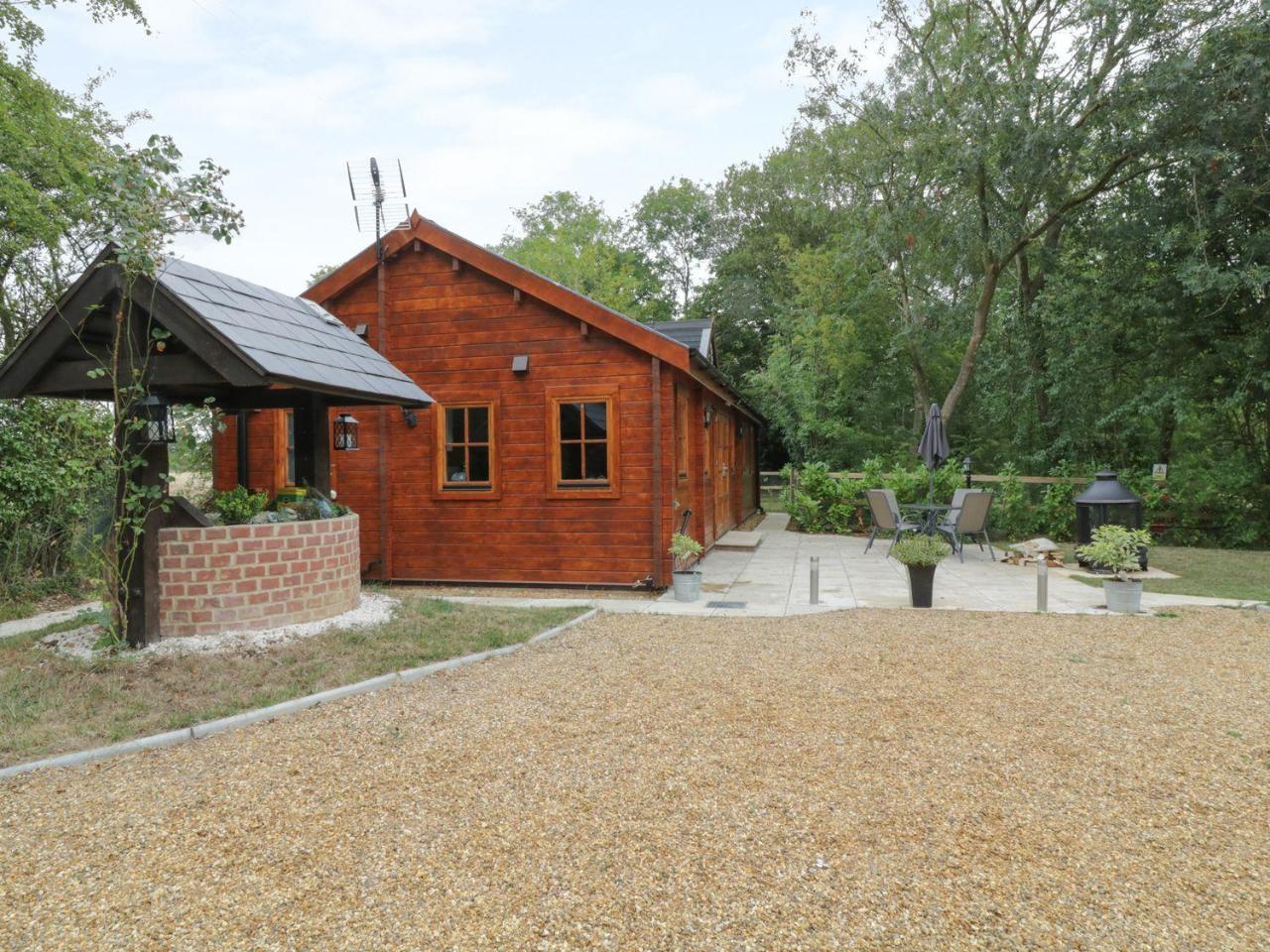 Acorn Lodge Saxmundham Exterior photo